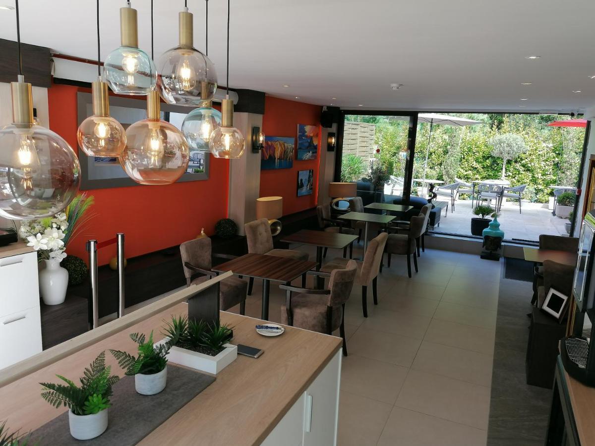 Hotel Miramar- Cap D'Antibes - La Garoupe Plage Zewnętrze zdjęcie