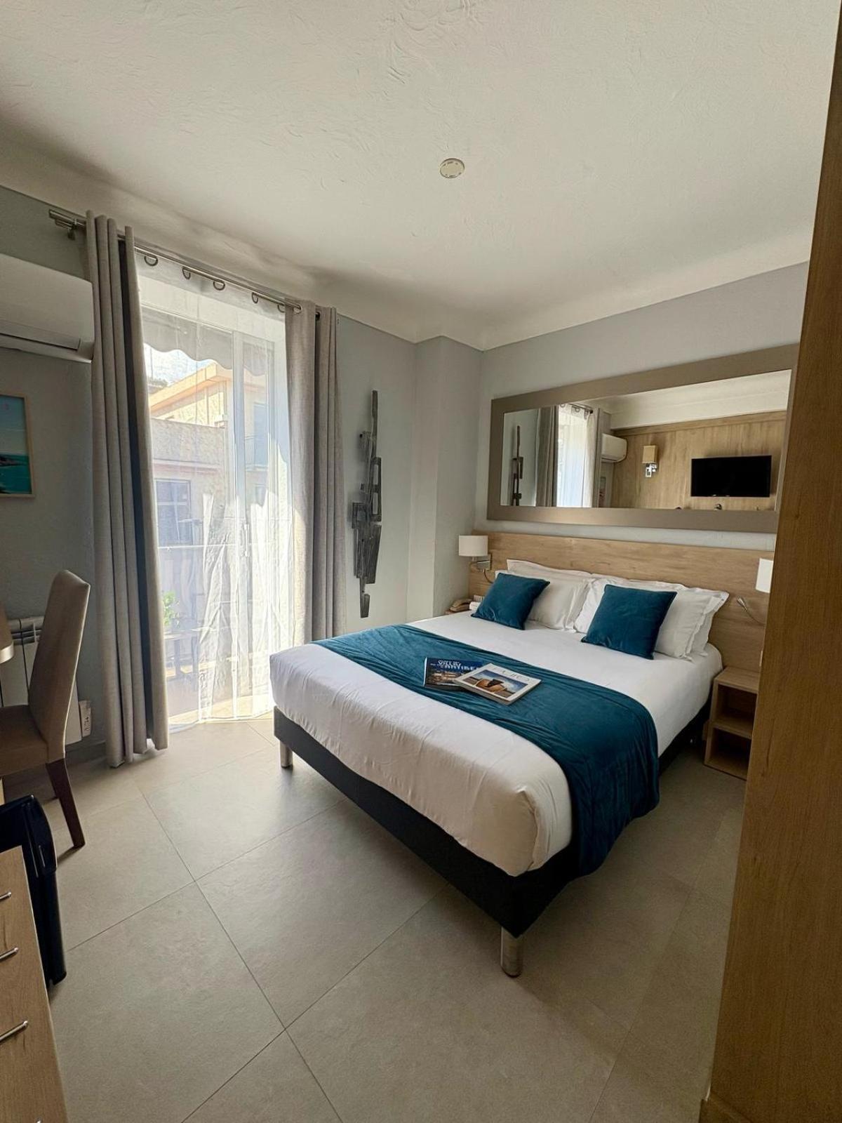 Hotel Miramar- Cap D'Antibes - La Garoupe Plage Zewnętrze zdjęcie